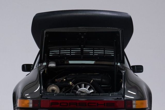 1979 Porsche 911 SC Targa RHD SPORTOMATIC  ONE OF ONE!!! - 21967993 - 80