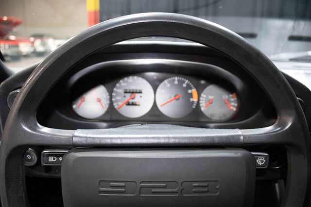 1979 Porsche 928 5 SPEED - FUN - NICE PAINT - 23056658 - 47