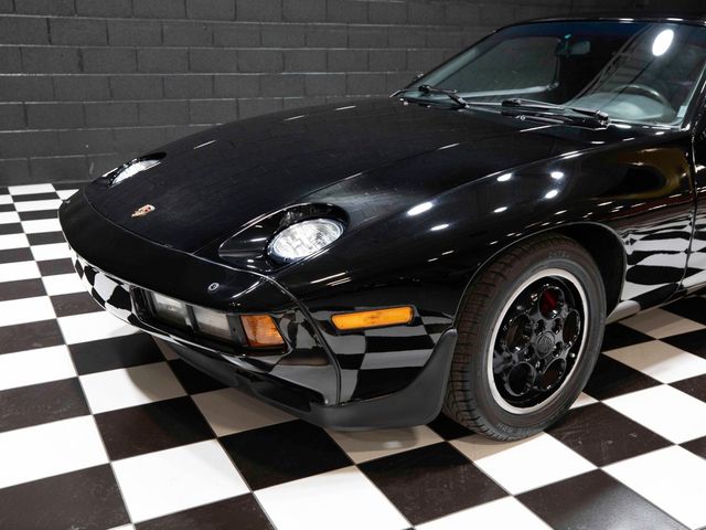 1979 Porsche 928 5 SPEED - FUN - NICE PAINT - 23056658 - 5