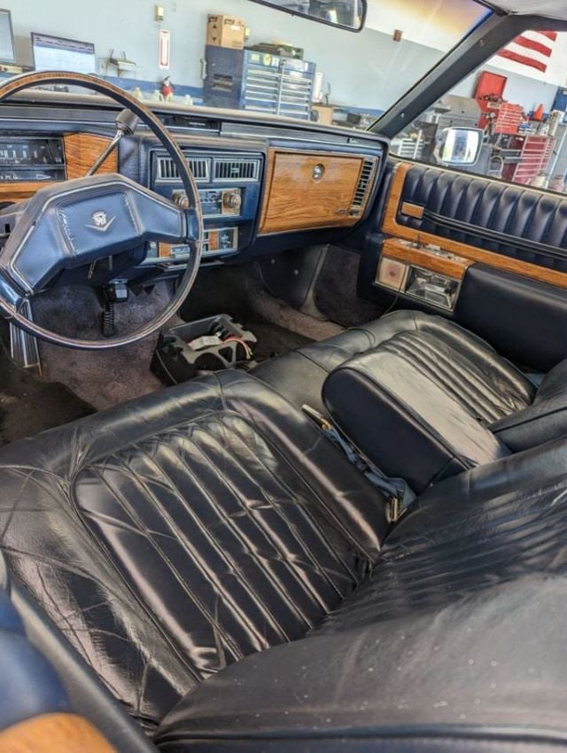 1980 Cadillac Coupe Deville For Sale - 21951364 - 18