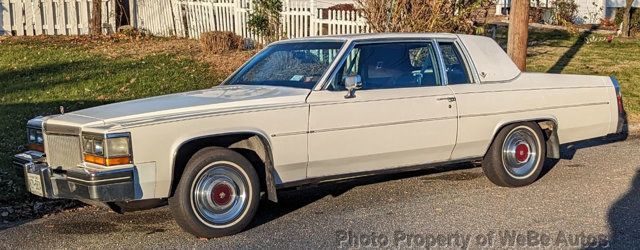 1980 Cadillac Coupe Deville For Sale - 21951364 - 26