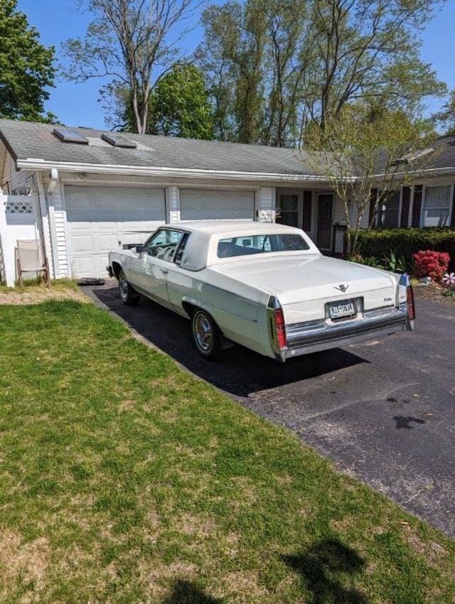 1980 Cadillac Coupe Deville For Sale - 21951364 - 5