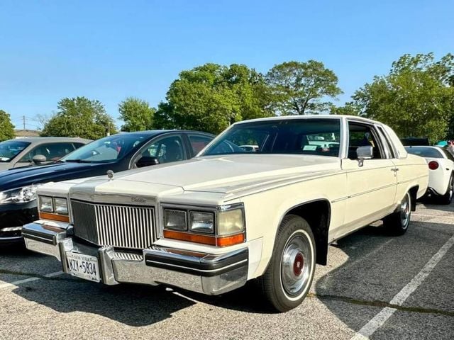 1980 Cadillac Coupe Deville For Sale - 21951364 - 7