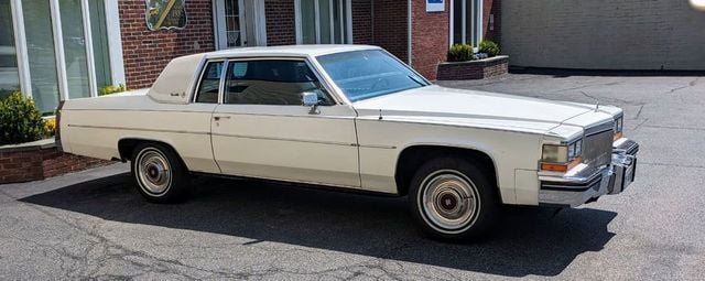 1980 Cadillac Coupe Deville For Sale - 21951364 - 8