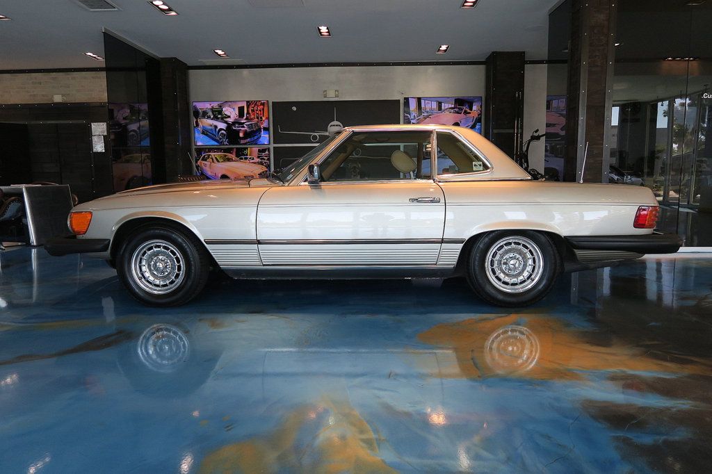 Mercedes-Benz SL photo 11