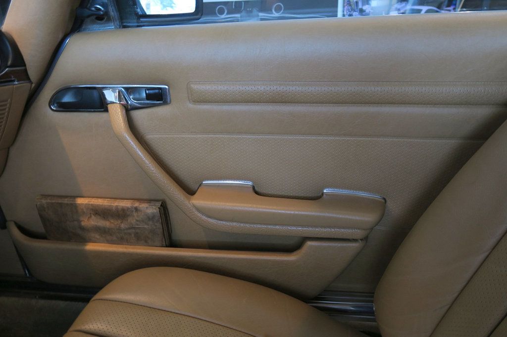 Mercedes-Benz SL photo 22