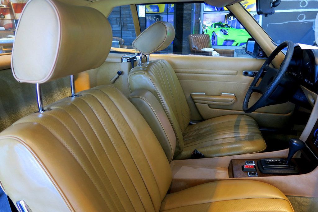 Mercedes-Benz SL photo 26