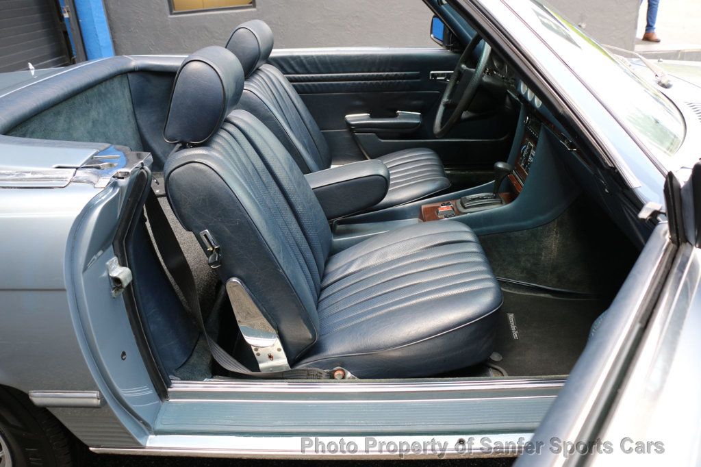 1980 Mercedes-Benz 450SL Convertible - 23005285 - 33