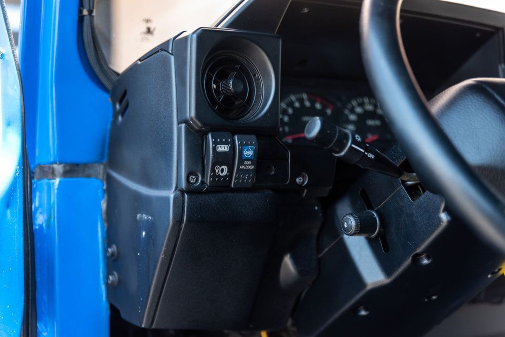 1980 Toyota Land Cruiser FJ40 TRD Supercharged  - 22898658 - 69