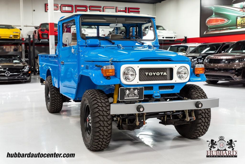 1980 Toyota Land Cruiser FJ-45  - 22761821 - 9