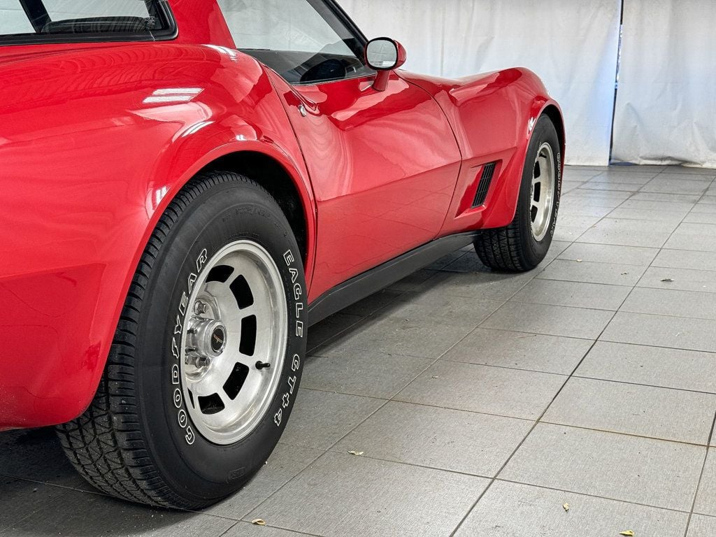 1981 Chevrolet Corvette  - 22937637 - 15