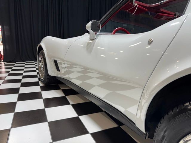 1981 Chevrolet Corvette Base 2dr Coupe - 22825323 - 27