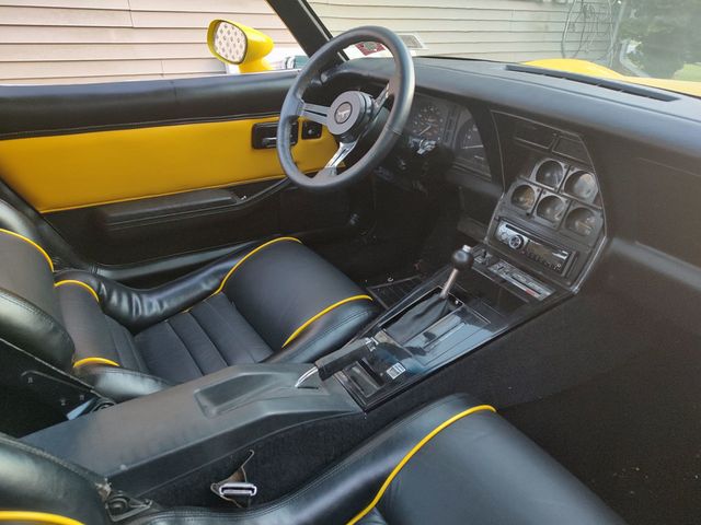 1981 Chevrolet Corvette Coupe For Sale - 22405881 - 8