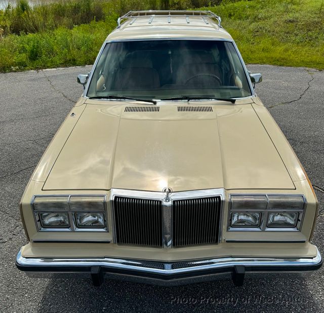 1981 Chrysler Lebaron Town & Country For Sale - 22889296 - 6