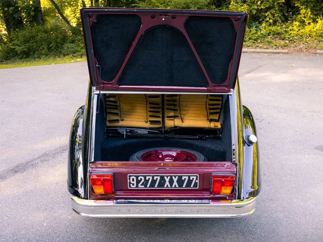 1981 Citroen 2CV Charleston Low Low Miles  Frame off Restoration - 22968131 - 11