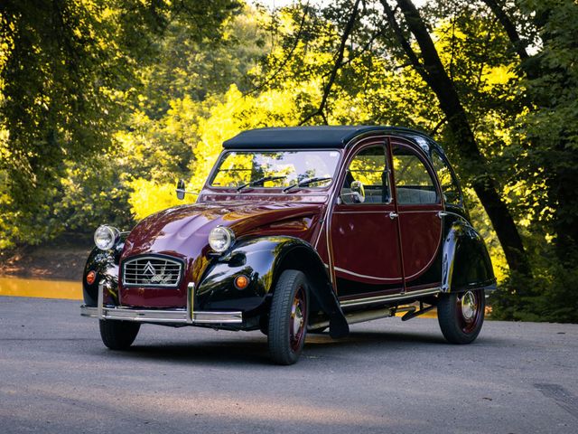 1981 Citroen 2CV Charleston Low Low Miles  Frame off Restoration - 22968131 - 7