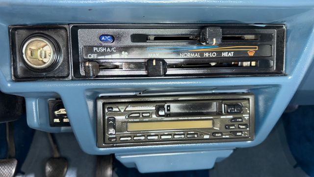 1981 Honda Civic 1500 GL - 5 SPEED - FUN DRIVER - SEE VIDEO - 22984336 - 86