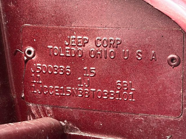 1981 Jeep Wagoneer Classic Old School Limited Waggy 4x4  - 22624587 - 14