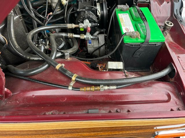 1981 Jeep Wagoneer Classic Old School Limited Waggy 4x4  - 22624587 - 18