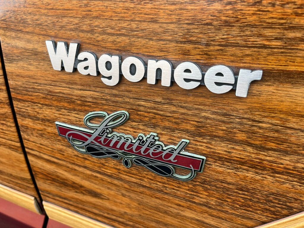 1981 Jeep Wagoneer Classic Old School Limited Waggy 4x4  - 22624587 - 21