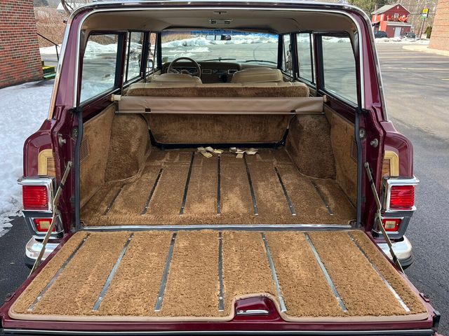 1981 Jeep Wagoneer Classic Old School Limited Waggy 4x4  - 22624587 - 22