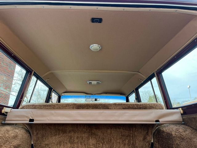 1981 Jeep Wagoneer Classic Old School Limited Waggy 4x4  - 22624587 - 26