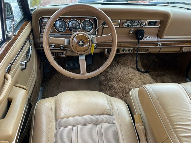 1981 Jeep Wagoneer Classic Old School Limited Waggy 4x4  - 22624587 - 30