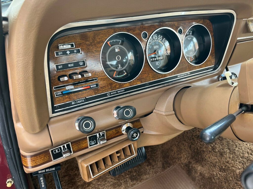 1981 Jeep Wagoneer Classic Old School Limited Waggy 4x4  - 22624587 - 33