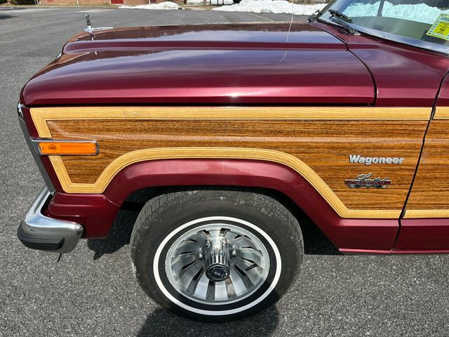 1981 Jeep Wagoneer Classic Old School Limited Waggy 4x4  - 22624587 - 52