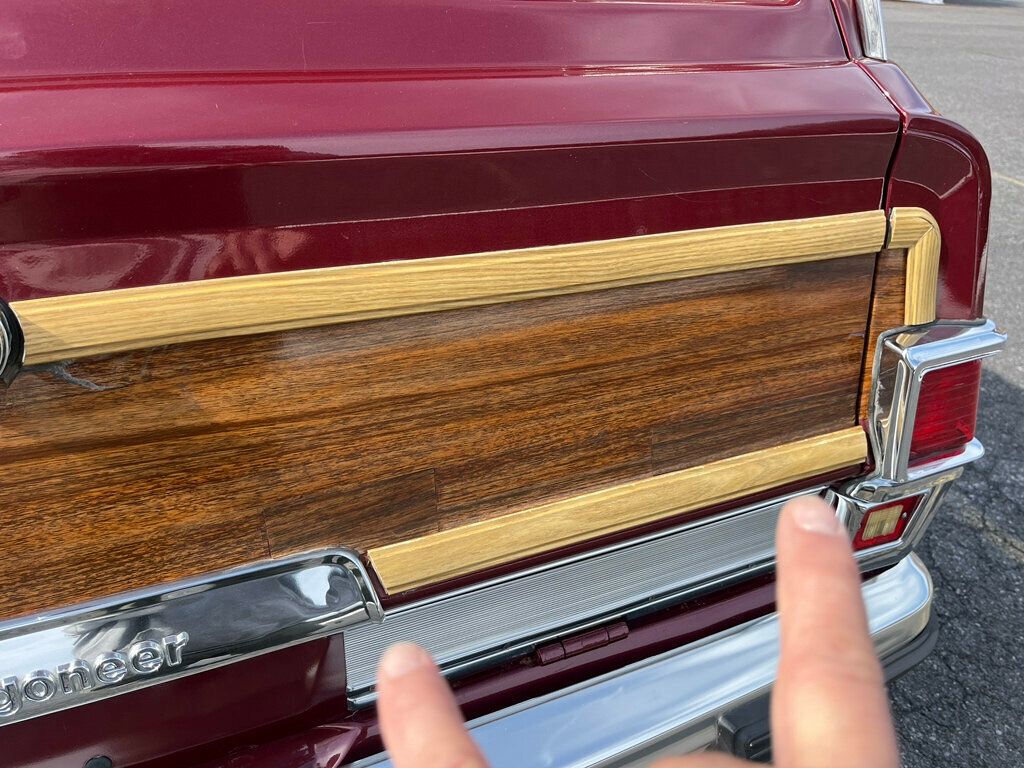 1981 Jeep Wagoneer Classic Old School Limited Waggy 4x4  - 22624587 - 54