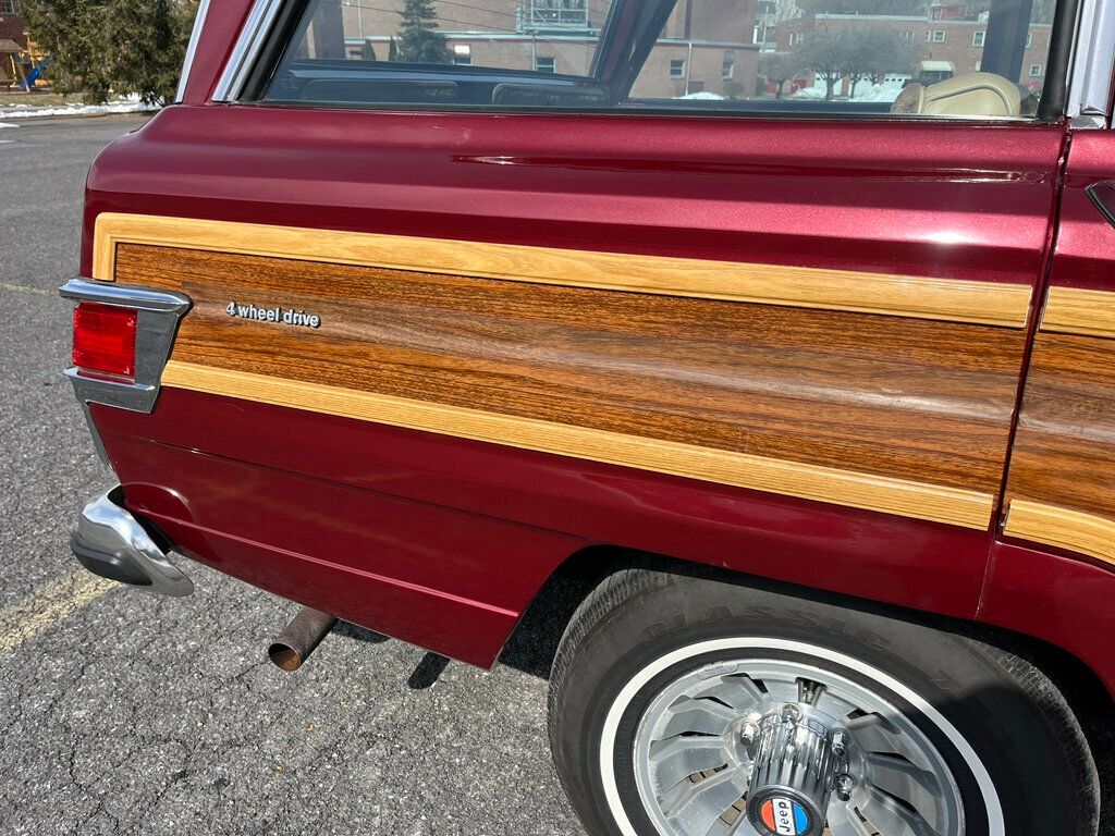 1981 Jeep Wagoneer Classic Old School Limited Waggy 4x4  - 22624587 - 57