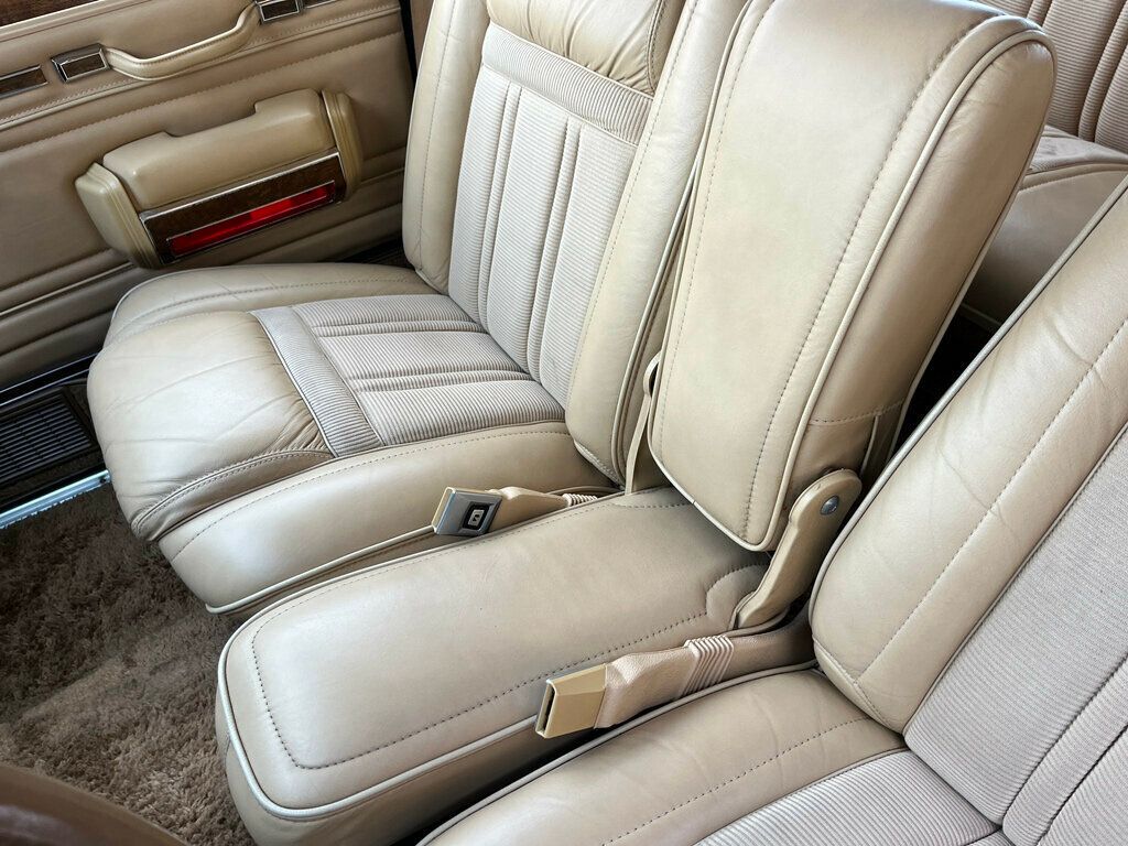 1981 Jeep Wagoneer Classic Old School Limited Waggy 4x4  - 22624587 - 62