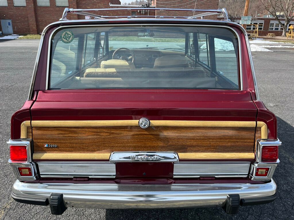 1981 Jeep Wagoneer Classic Old School Limited Waggy 4x4  - 22624587 - 6