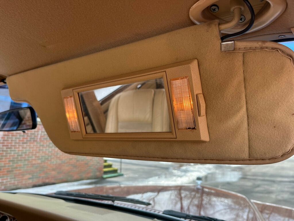 1981 Jeep Wagoneer Classic Old School Limited Waggy 4x4  - 22624587 - 84