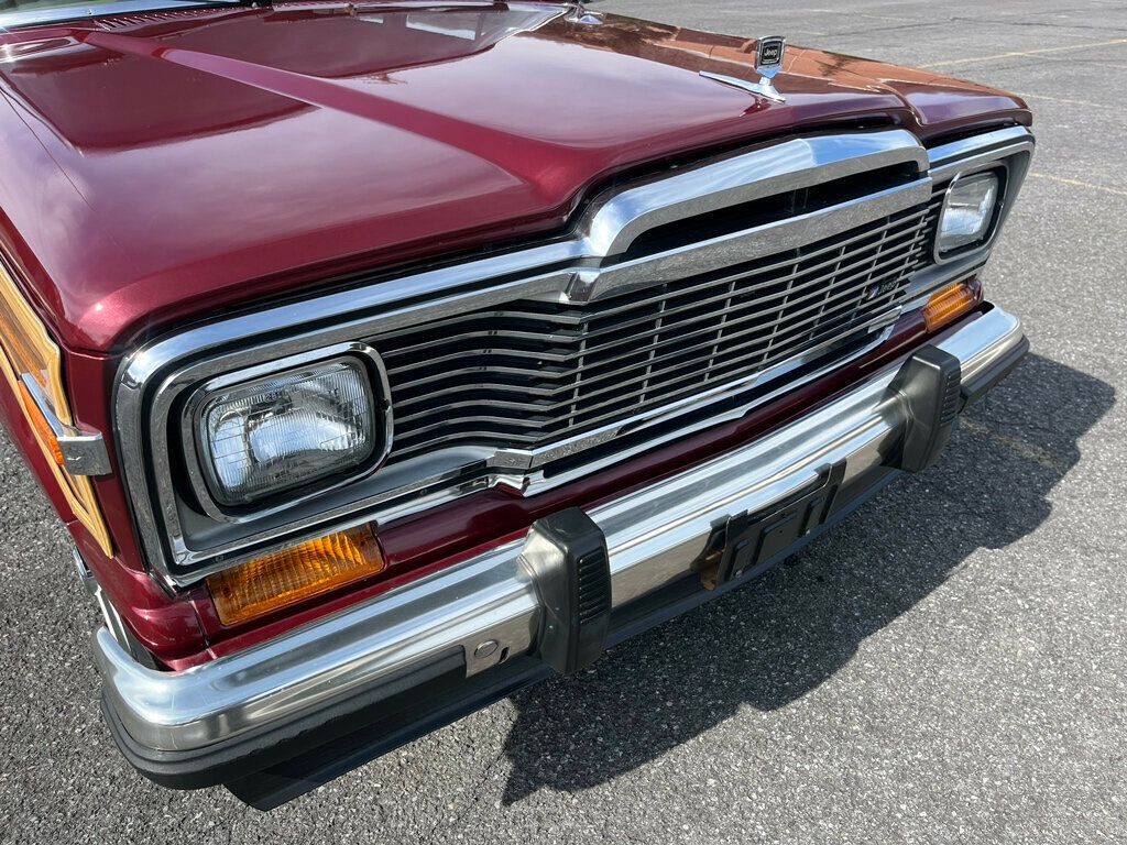 1981 Jeep Wagoneer Classic Old School Limited Waggy 4x4  - 22624587 - 95