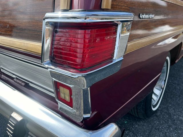 1981 Jeep Wagoneer Classic Old School Limited Waggy 4x4  - 22624587 - 96