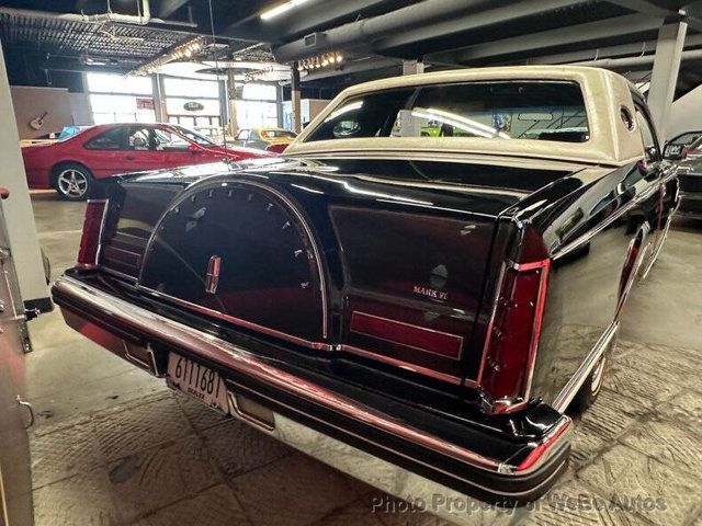 1981 Lincoln Mark VI Base Trim - 23041394 - 16