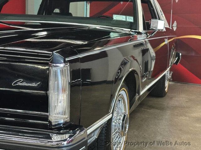 1981 Lincoln Mark VI Base Trim - 23041394 - 23