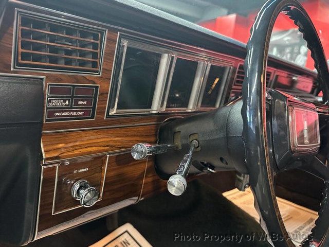 1981 Lincoln Mark VI Base Trim - 23041394 - 43