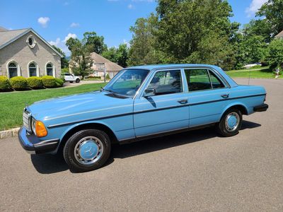 1981 Mercedes-Benz 240