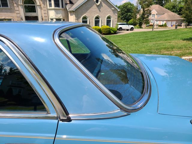 1981 Mercedes-Benz 240 Base Trim - 20226170 - 63
