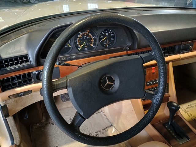 1981 Mercedes-Benz 300 SD Turbo Diesel Clean AutoCheck - 22922060 - 16