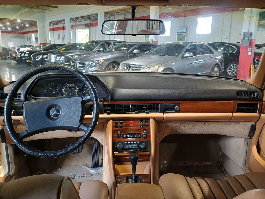 1981 Mercedes-Benz 300 SD Turbo Diesel Clean AutoCheck - 22922060 - 27