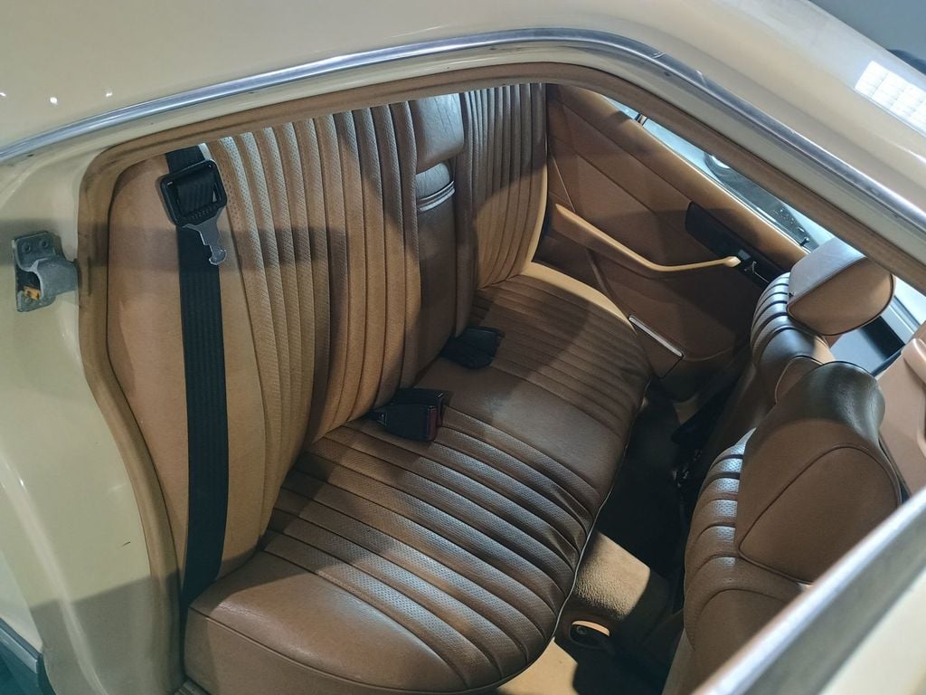 1981 Mercedes-Benz 300 SD Turbo Diesel Clean AutoCheck - 22922060 - 34