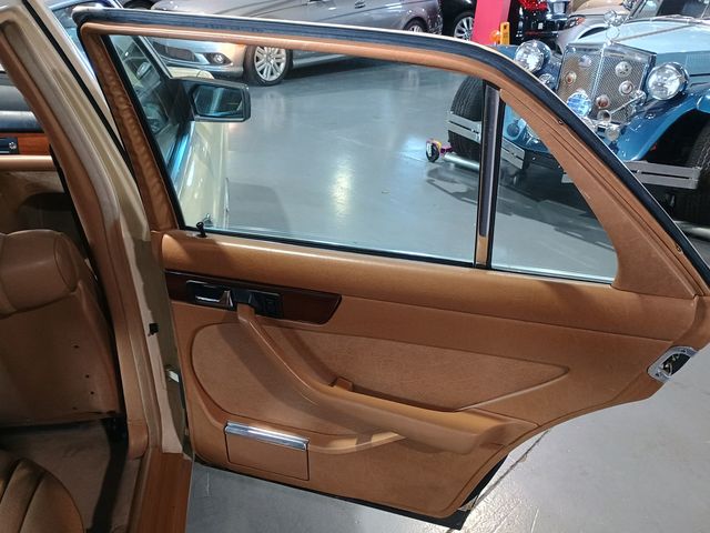 1981 Mercedes-Benz 300 SD Turbo Diesel Clean AutoCheck - 22922060 - 35