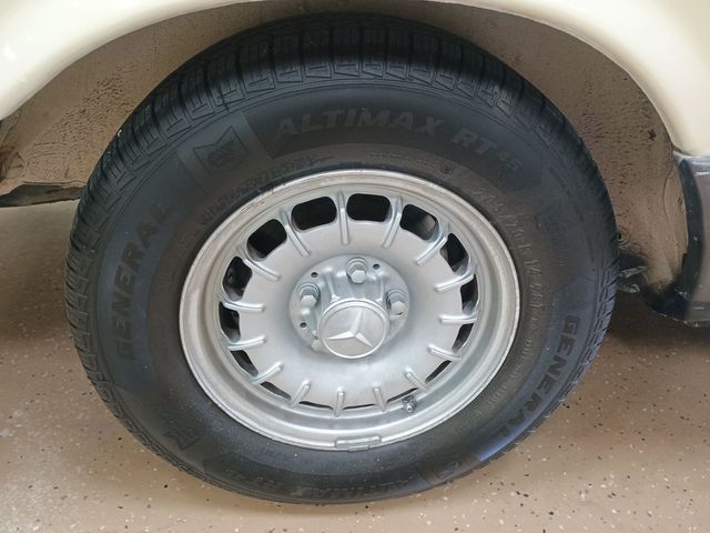 1981 Mercedes-Benz 300 SD Turbo Diesel Clean AutoCheck - 22922060 - 57