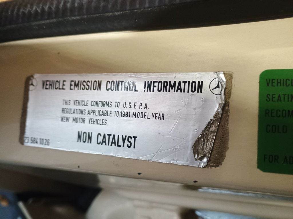 1981 Mercedes-Benz 300 SD Turbo Diesel Clean AutoCheck - 22922060 - 64