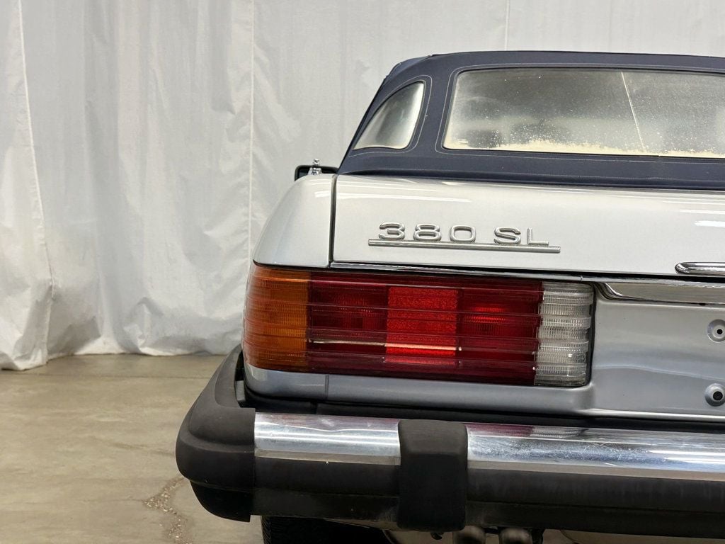 1981 Mercedes-Benz 380 SL380 - 23039868 - 14