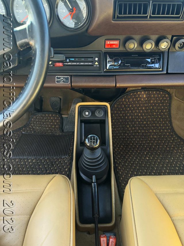 1981 Porsche 911SC Targa  - 22184265 - 18