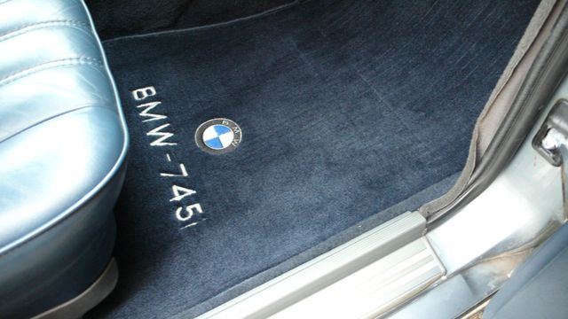 1982 BMW 7 Series  - 17179760 - 38